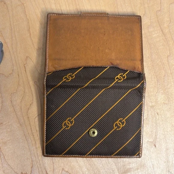vintage Gucci wallet brown with leather late 70s, early 80s interlocking G